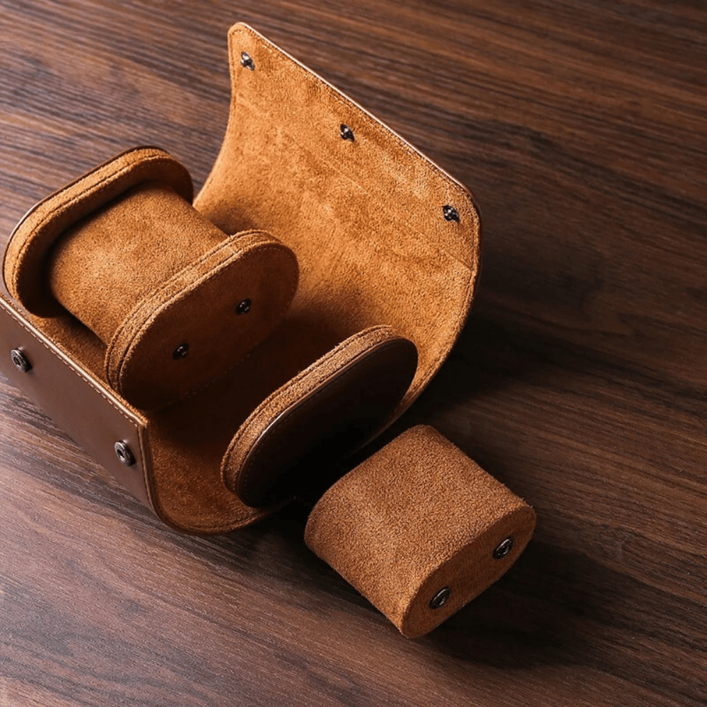 Leder-Uhrenetui - Stilvoller Organizer für Zeitmesser